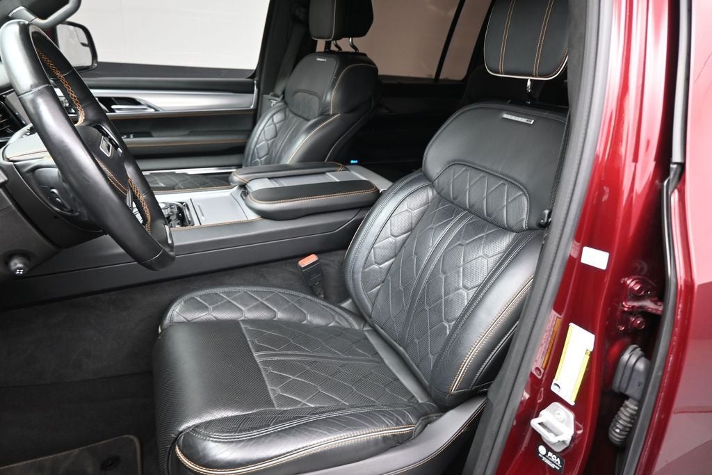 2022 Jeep Grand Wagoneer Series III