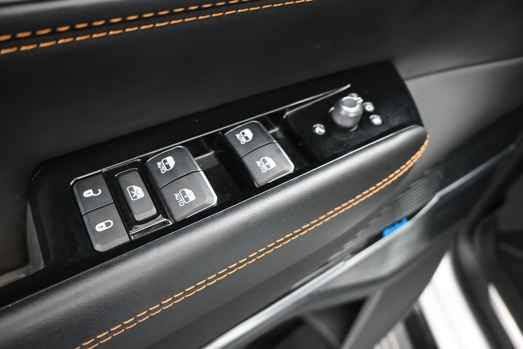 2023 Jeep Grand Wagoneer Series III
