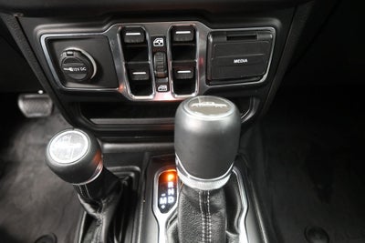 2024 Jeep Gladiator High Tide
