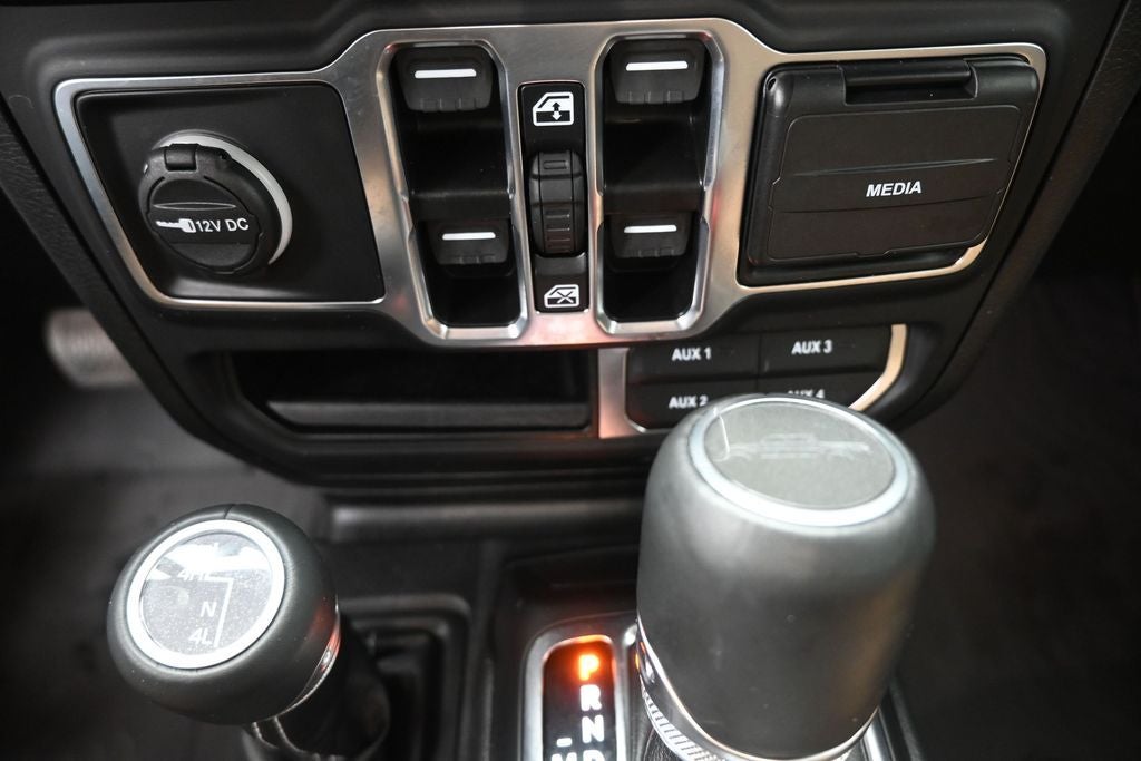 2023 Jeep Gladiator Overland