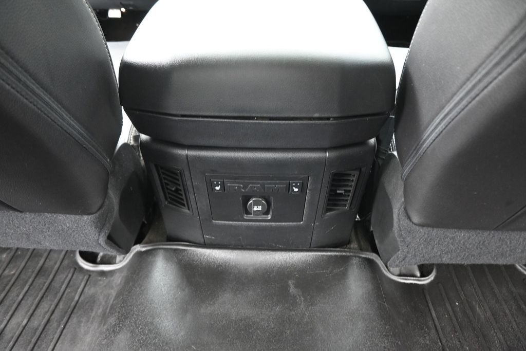 2016 RAM 1500 Laramie