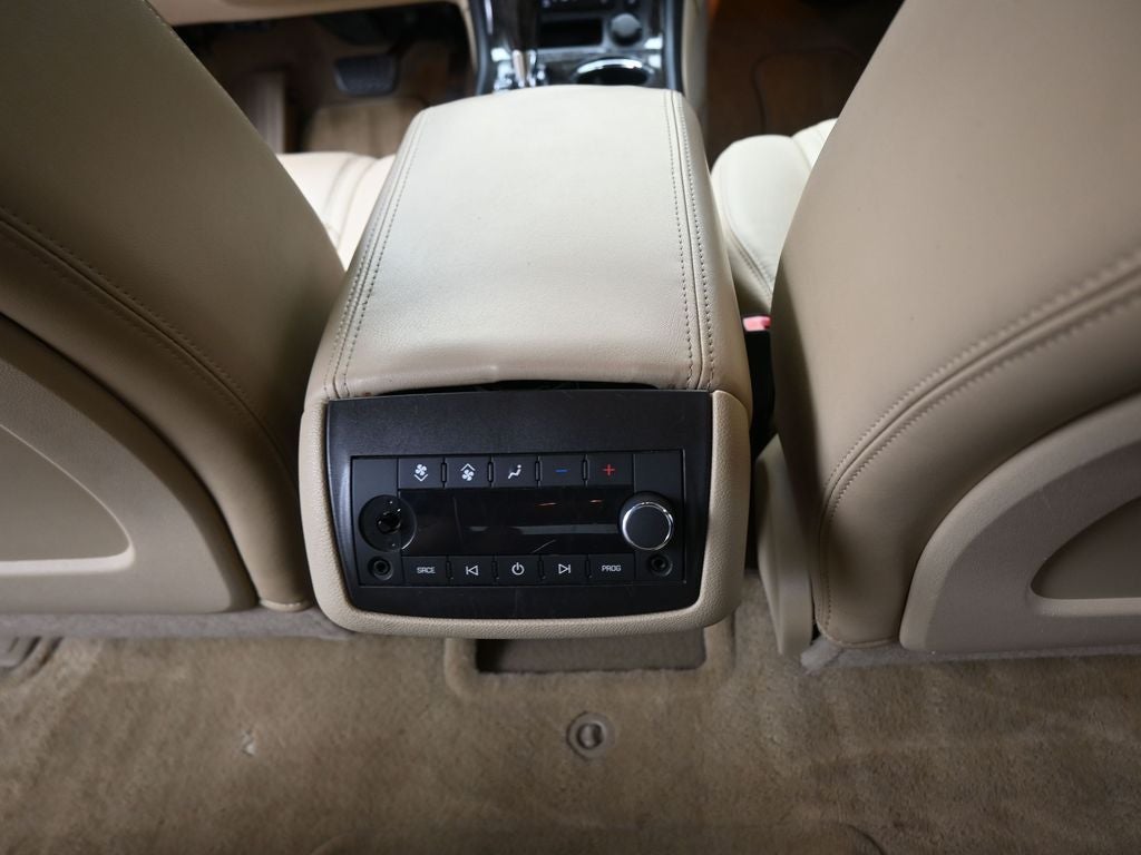 2011 GMC Acadia Denali