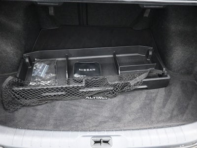 2022 Nissan Altima 2.0 SR