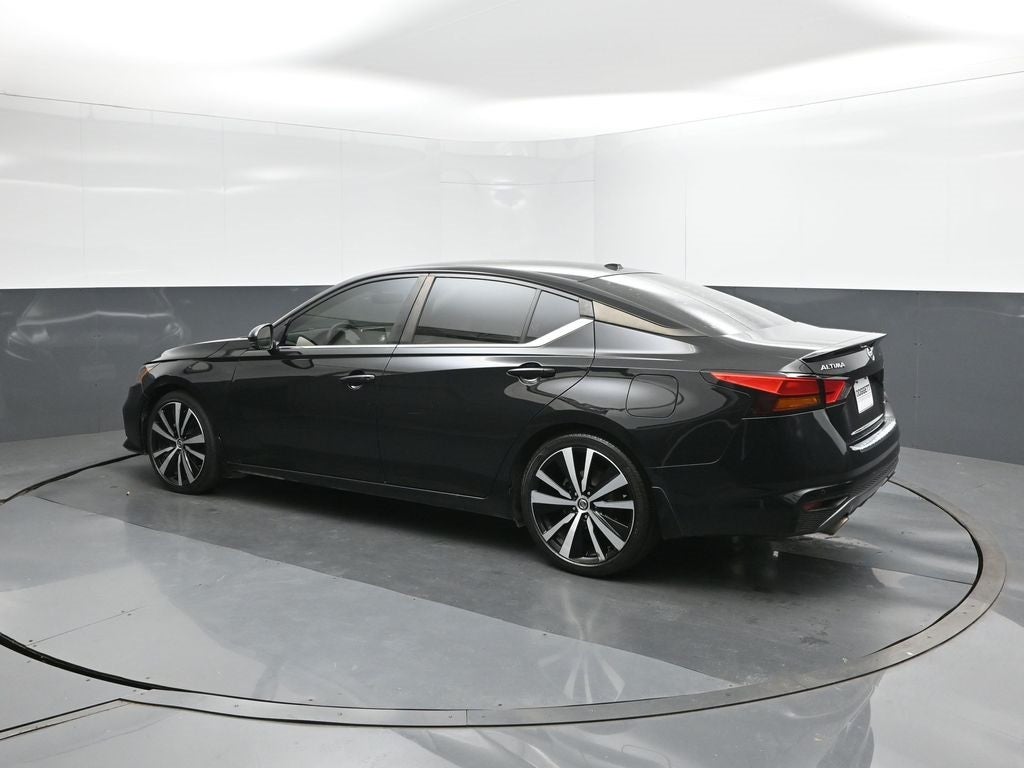 2022 Nissan Altima 2.0 SR