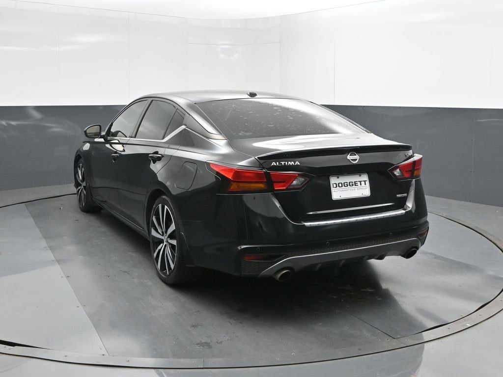 2022 Nissan Altima 2.0 SR