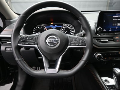 2022 Nissan Altima 2.0 SR