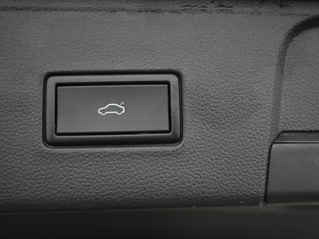 2019 Volkswagen Atlas 3.6L V6 SE R-Line