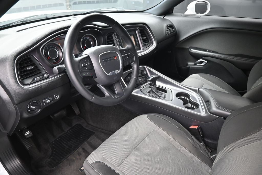 2015 Dodge Challenger SXT