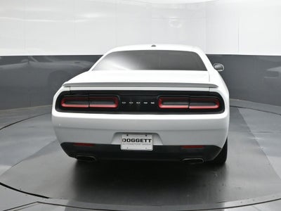 2015 Dodge Challenger SXT