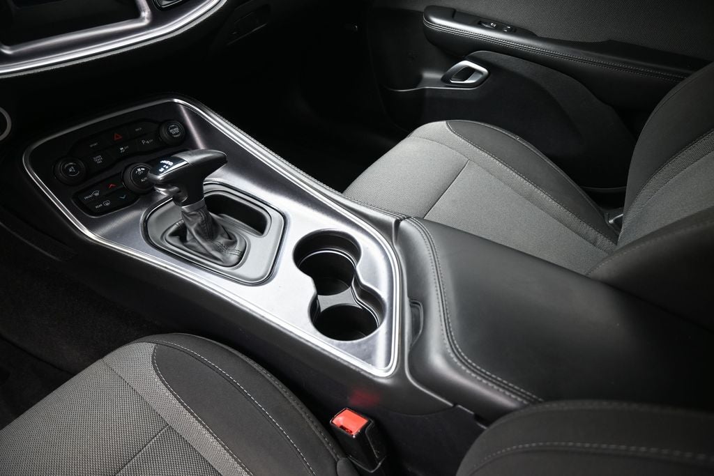 2015 Dodge Challenger SXT
