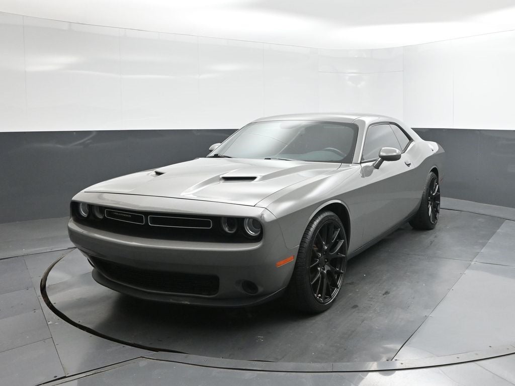 2017 Dodge Challenger SXT