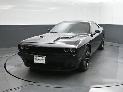 2017 Dodge Challenger SXT