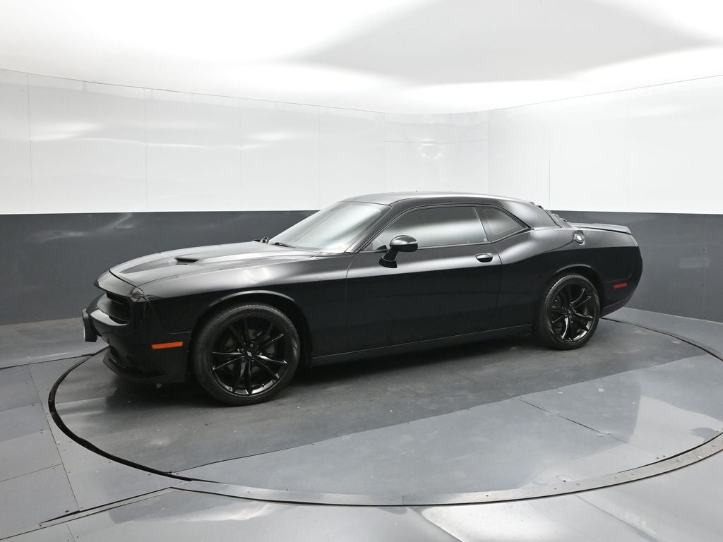 2017 Dodge Challenger SXT
