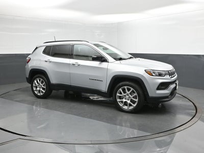 2024 Jeep Compass Latitude Lux