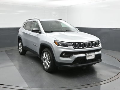 2024 Jeep Compass Latitude Lux