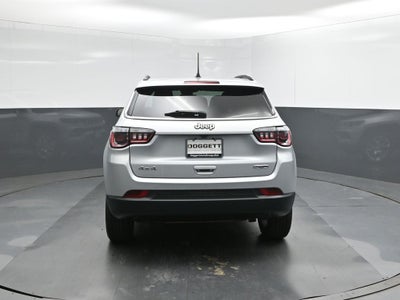 2024 Jeep Compass Latitude Lux