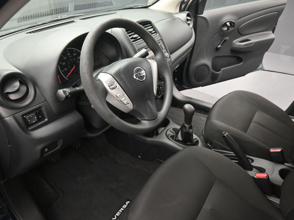 2016 Nissan Versa 1.6 S