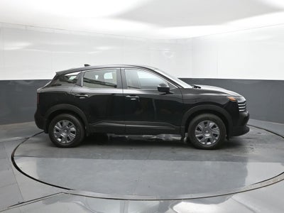 2025 Nissan Kicks S