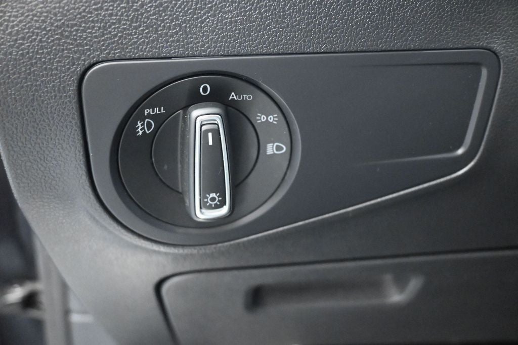 2021 Volkswagen Tiguan Base