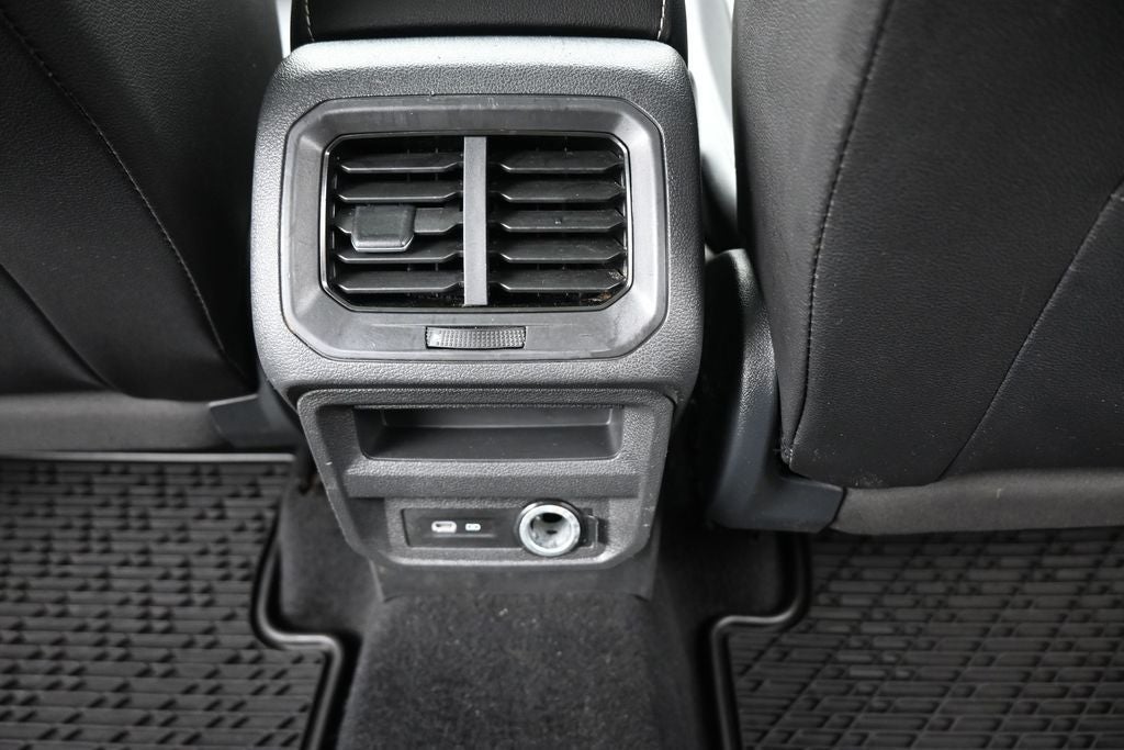 2021 Volkswagen Tiguan Base