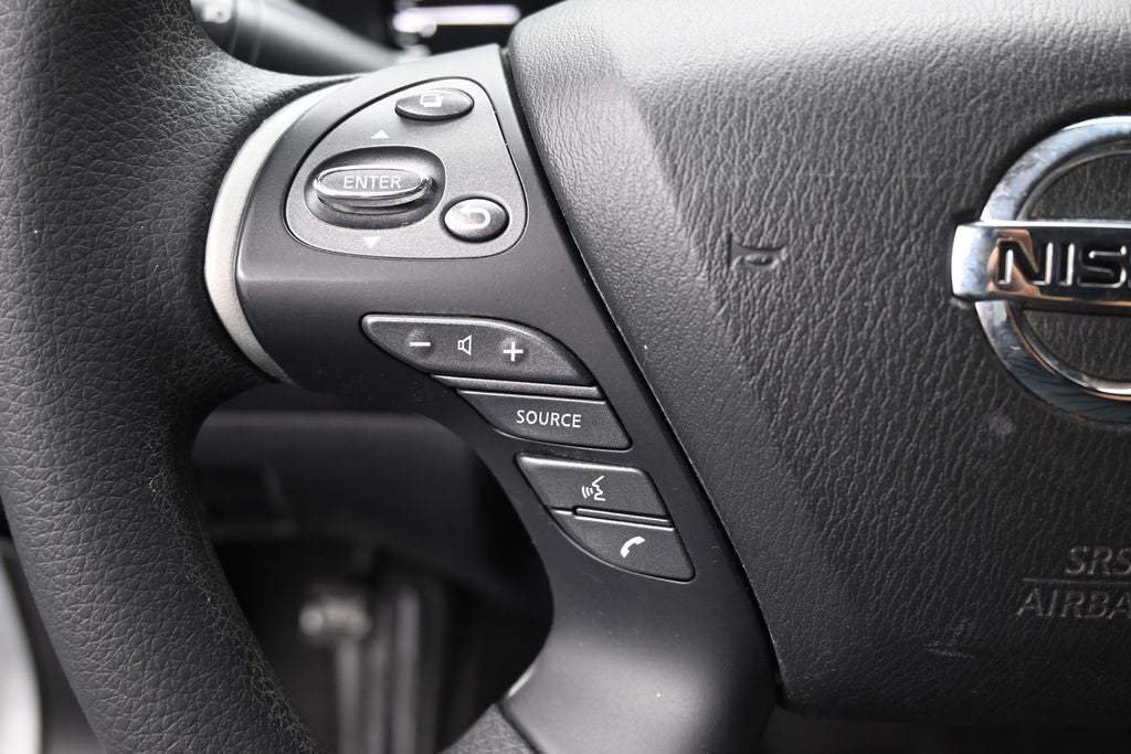 2020 Nissan Pathfinder S