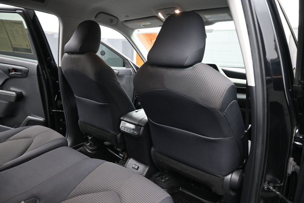2021 Toyota Highlander L