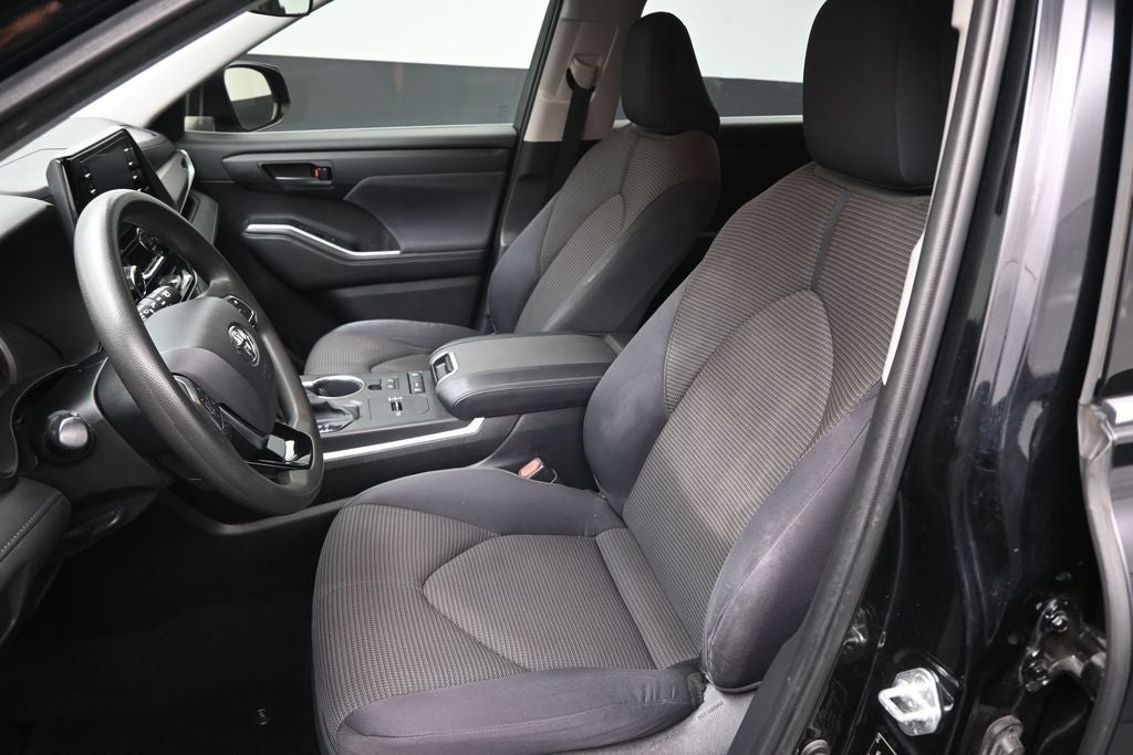 2021 Toyota Highlander L