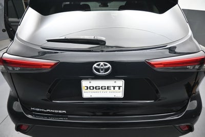 2021 Toyota Highlander L