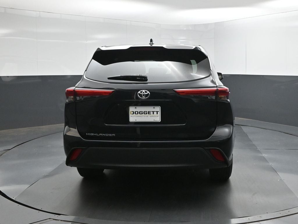 2021 Toyota Highlander L