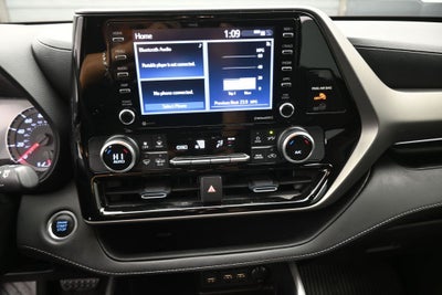 2021 Toyota Highlander L