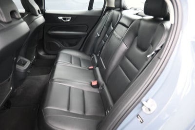 2024 Volvo S60 B5 Core Dark Theme