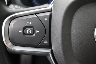 2024 Volvo S60 B5 Core Dark Theme