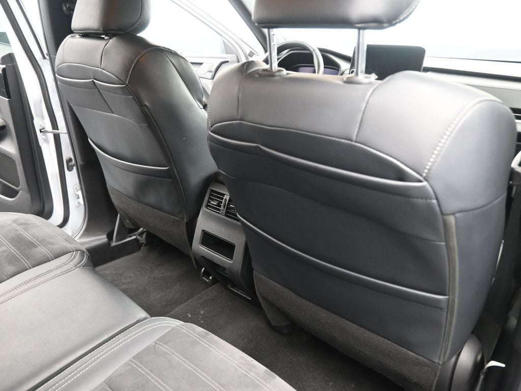 2023 Mitsubishi Outlander SE Black Edition