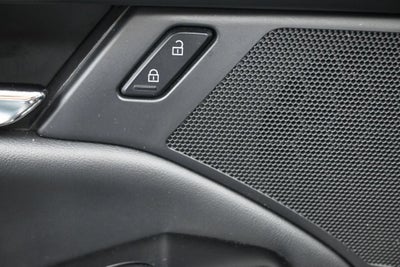 2025 Mazda Mazda3 2.5 S Preferred Package