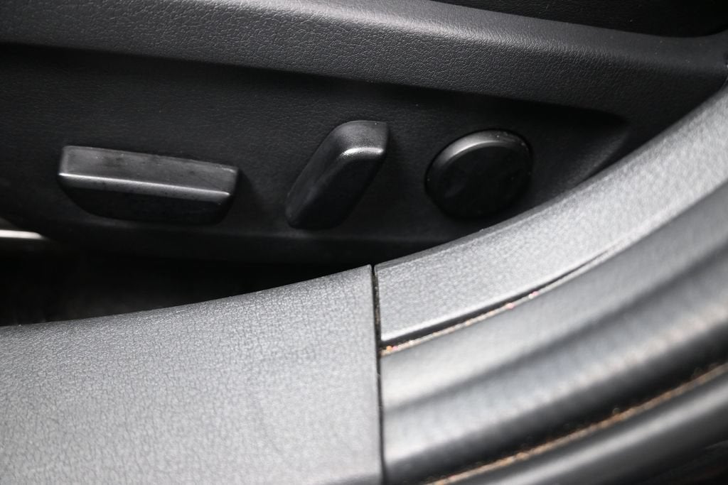 2025 Mazda Mazda3 2.5 S Preferred Package