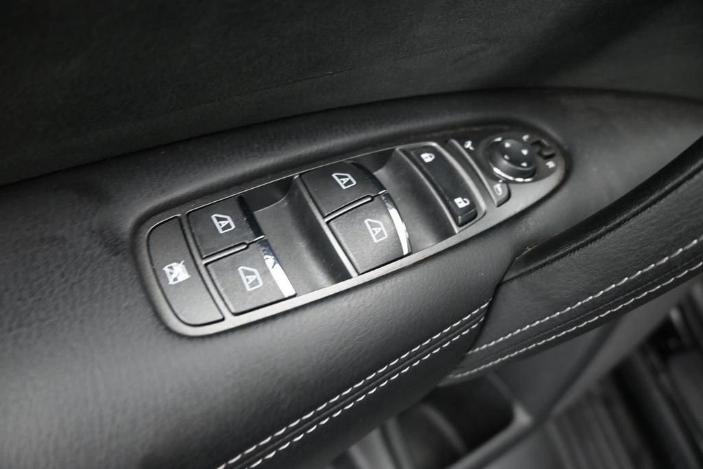2020 Nissan Armada SV