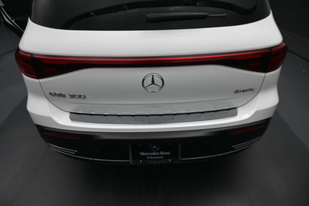 2025 Mercedes-Benz EQB 300 4MATIC®