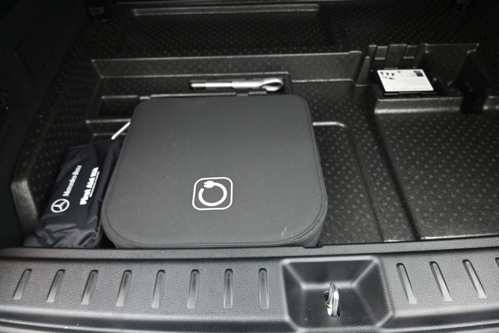 2025 Mercedes-Benz EQB 300 4MATIC®