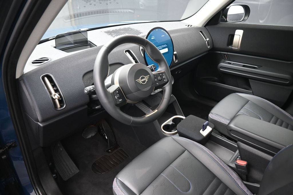 2025 MINI Cooper S Countryman Signature Plus
