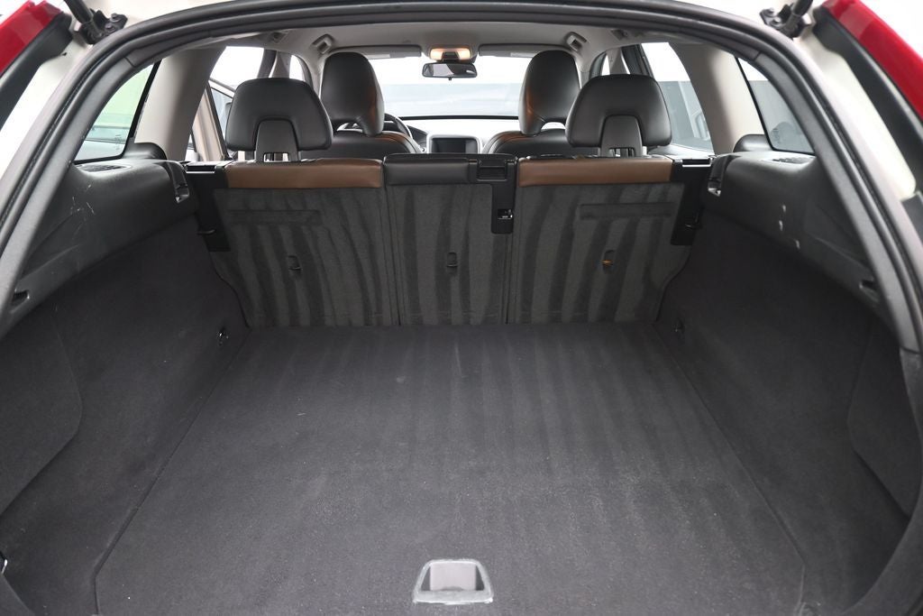 2017 Volvo XC60 T5