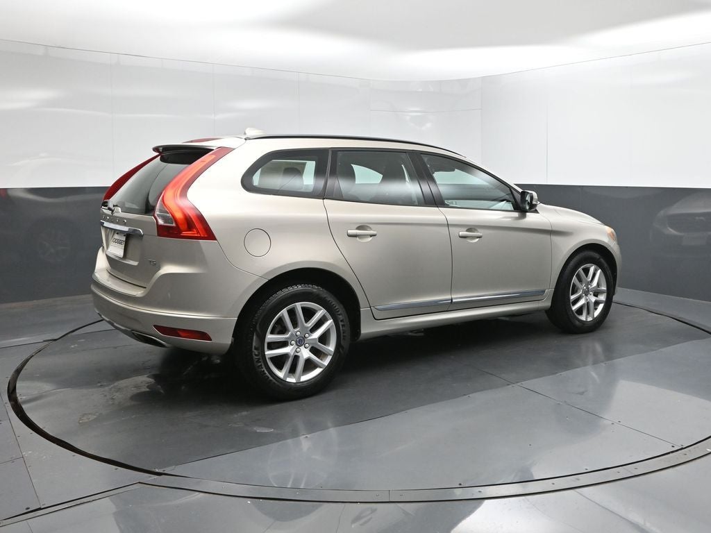 2017 Volvo XC60 T5