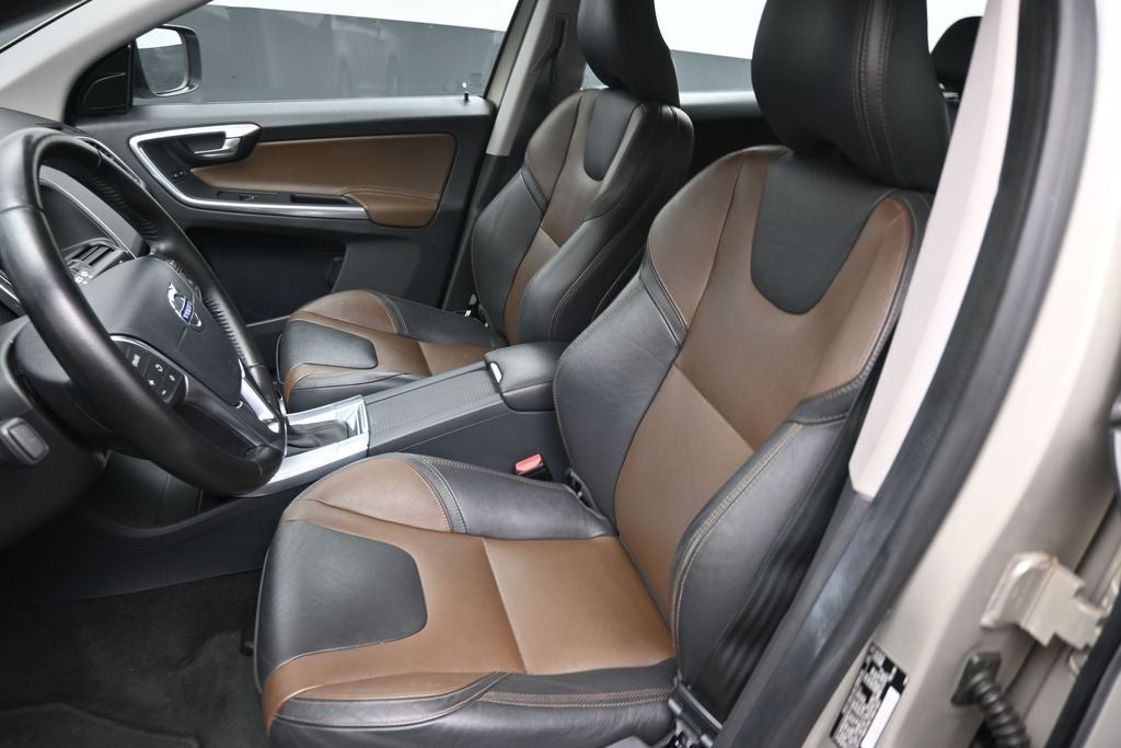 2017 Volvo XC60 T5