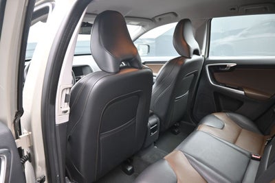 2017 Volvo XC60 T5