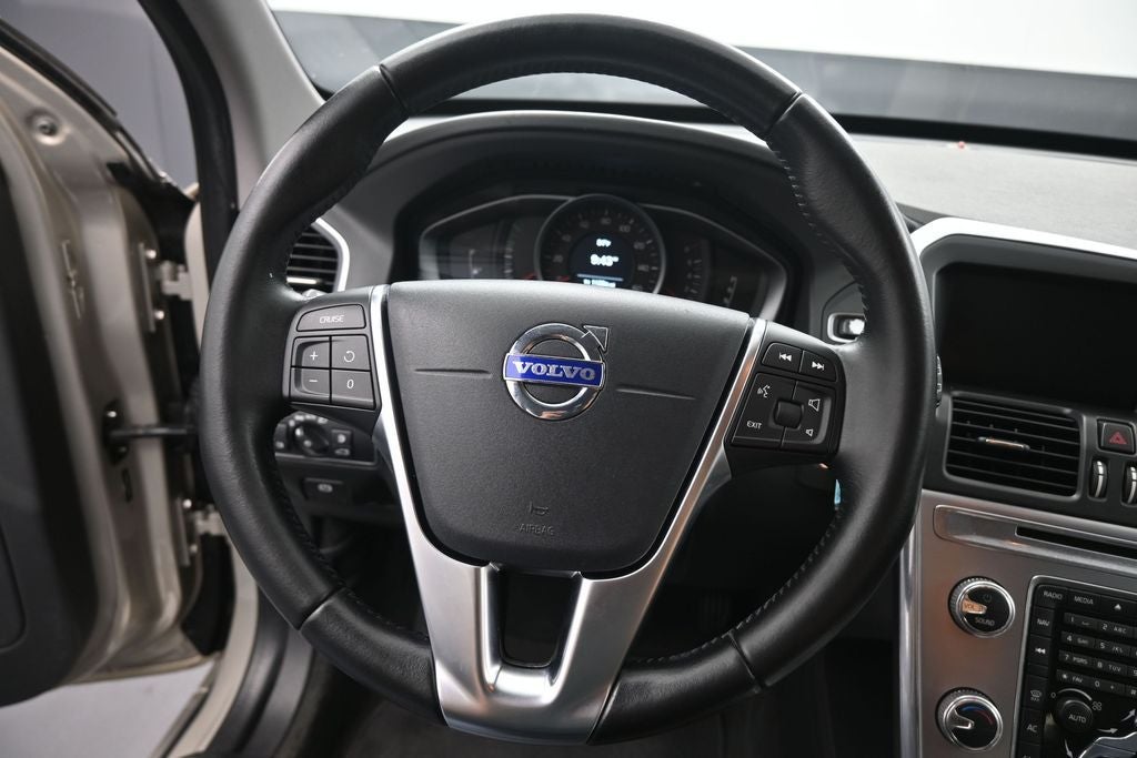 2017 Volvo XC60 T5