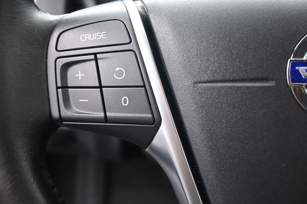 2017 Volvo XC60 T5