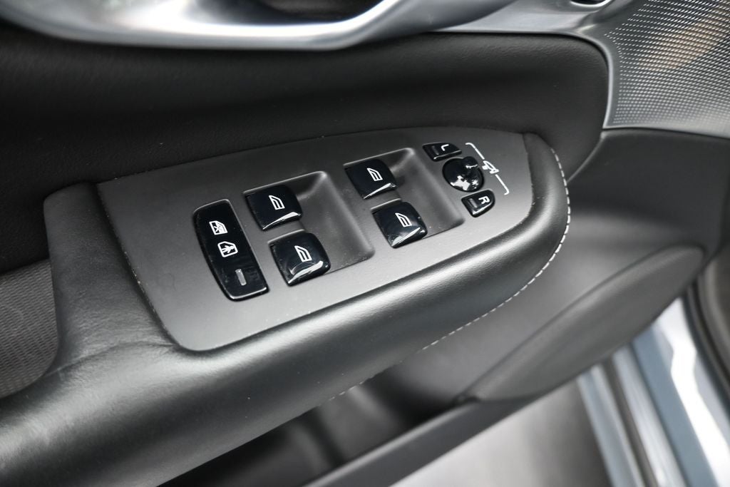 2020 Volvo XC90 T6 Inscription