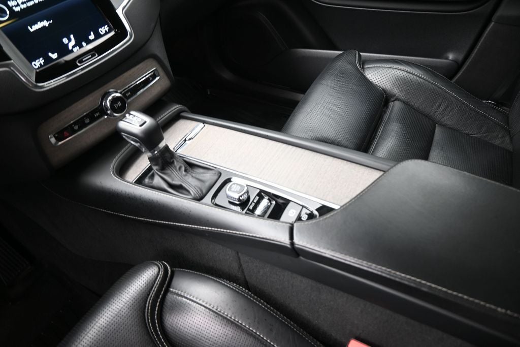 2020 Volvo XC90 T6 Inscription