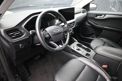 2025 Ford Escape Platinum