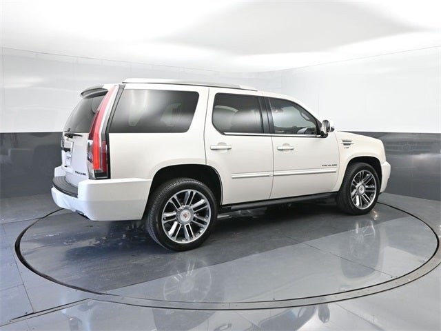 2013 Cadillac Escalade Premium
