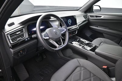 2025 Volkswagen Atlas Cross Sport 2.0T SE w/Technology
